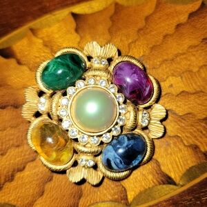 Vintage Gold And Jewel Tone Jelly Belly Brooch